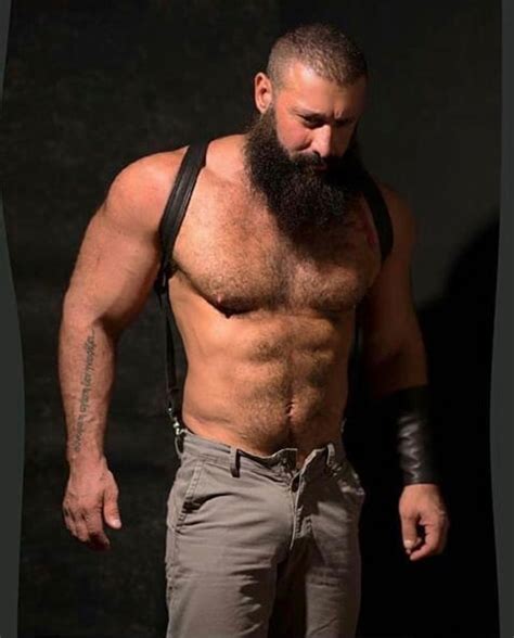 Guy Woof's Gay Porn Videos .
